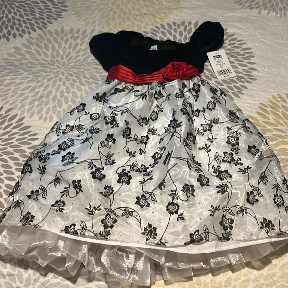 Toddlers Black & white dress